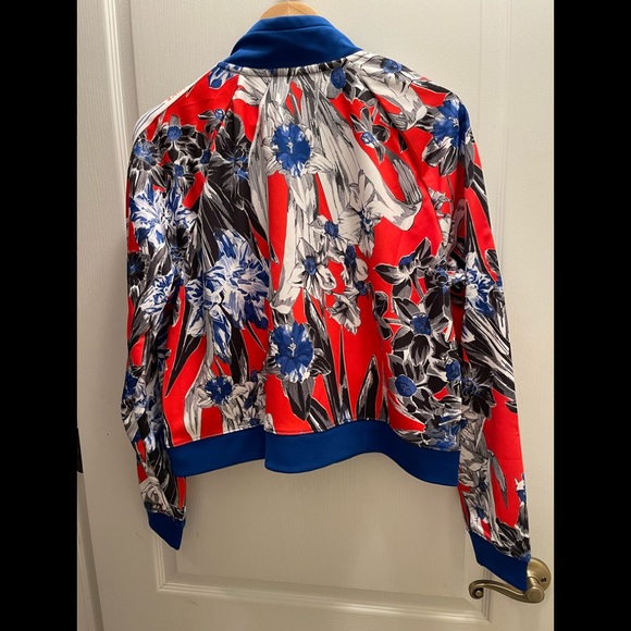 Nike Workout Jacket - Picture 3 of 4